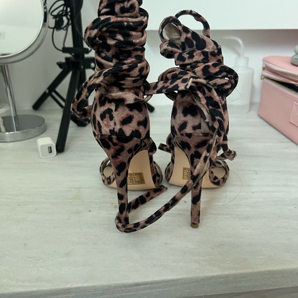 Cheetah lace up heels open toe brand new - Picture 4 of 4